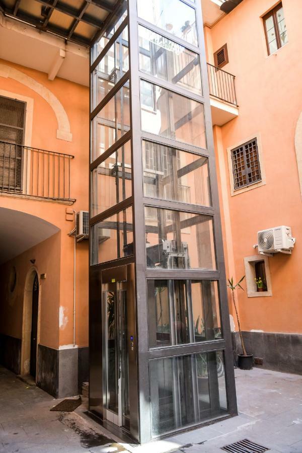 The Artist'S Home Catania Centro Εξωτερικό φωτογραφία
